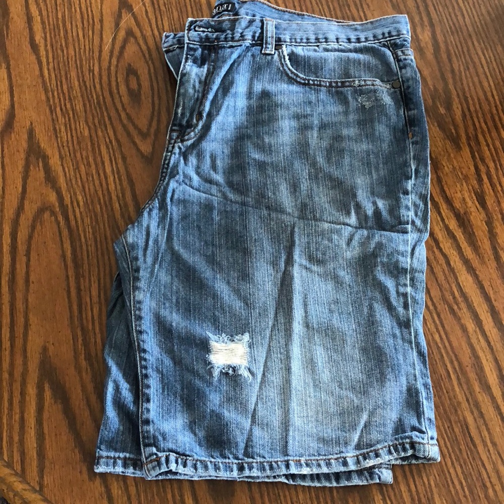 Women’s midi jean shorts